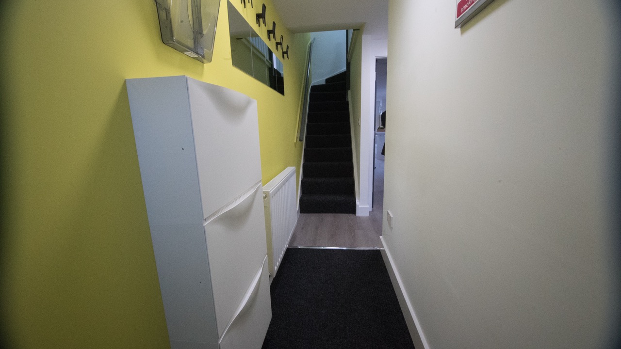 92 Albert Edward Road-Hall Large
