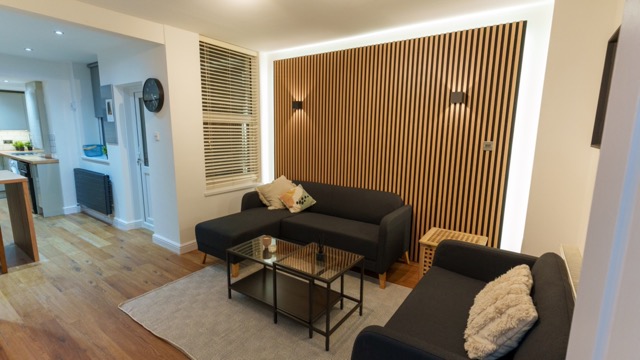 15 Connaught – Lounge (1) Medium